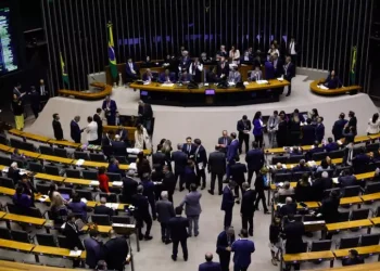 Entidades empresariais solicitam ao STF manutenção de decisão do Congresso sobre IOF