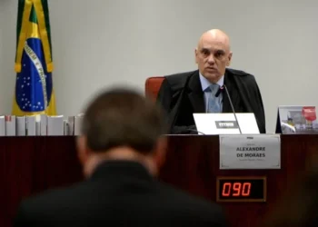 Revogação de visto a ministro do STF reacende tensões diplomáticas entre Brasil e EUA