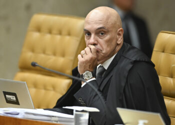 STF mantém restrições a Bolsonaro mesmo após descumprimento; Moraes alerta para prisão em caso de nova infração