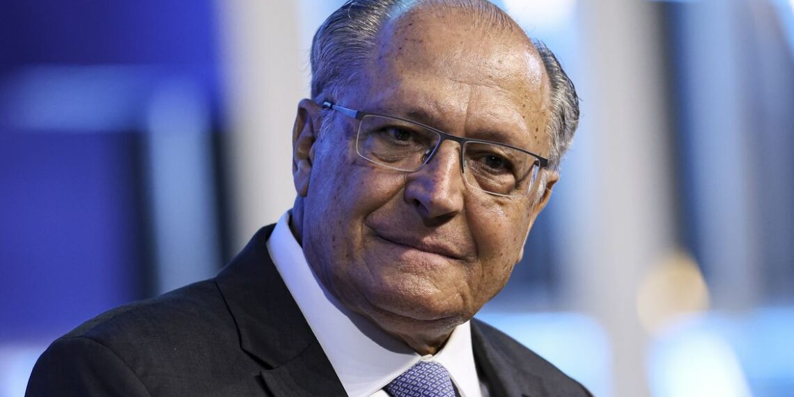 Reunião de Alckmin com empresários visa enfrentar tarifas de Trump