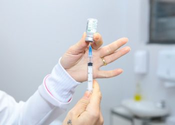 Aparecida ultrapassa 110 mil vacinados contra gripe, mas busca atingir meta nacional