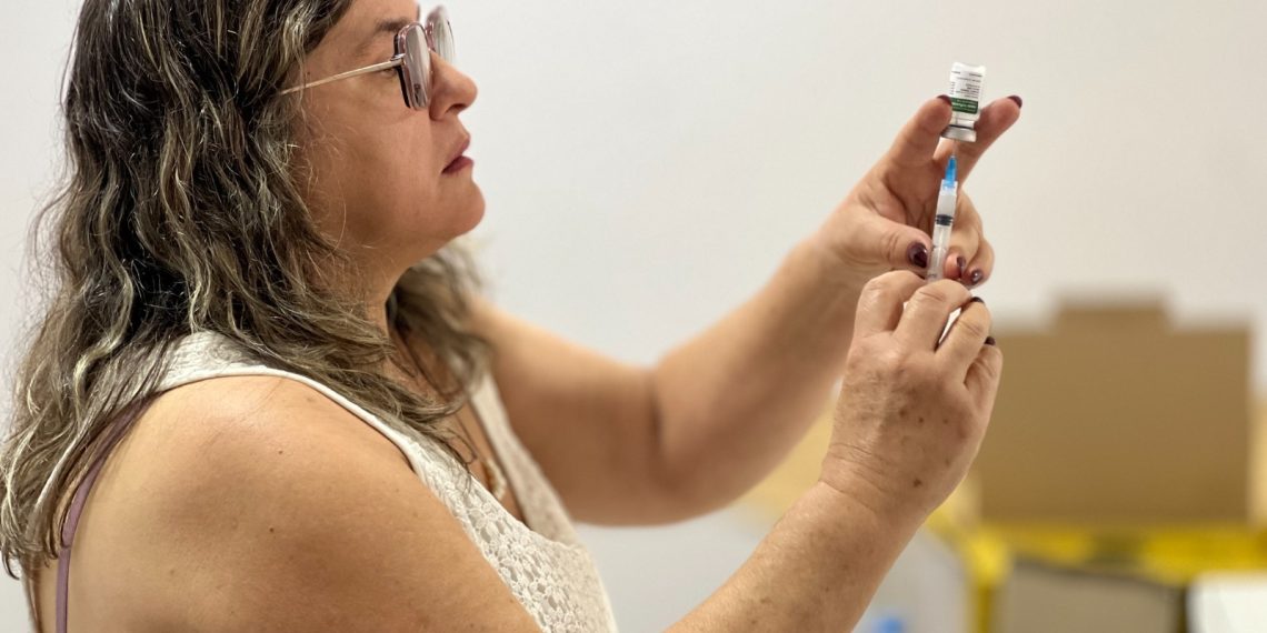 Goiânia amplia acesso à vacinação com 26 pontos abertos no primeiro sábado do mês