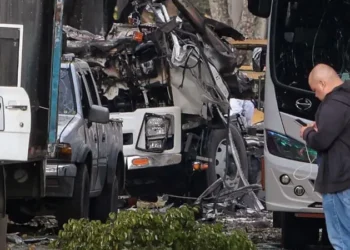 Dia de Morte: Atentados em Cali e Antioquia deixam mortos e acendem debate sobre segurança na Colômbia