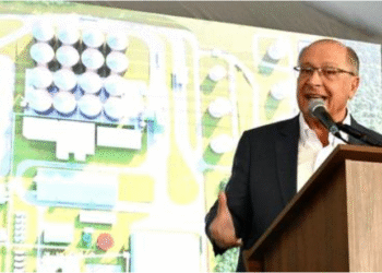 Brasil vê no México alternativa para exportações afetadas por tarifaço de Trump