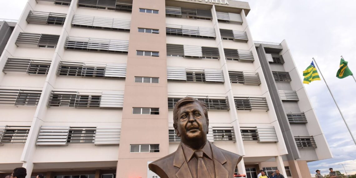 Condomínio de Bolsonaro define regras para drones e entrada de visitantes durante prisão domiciliar