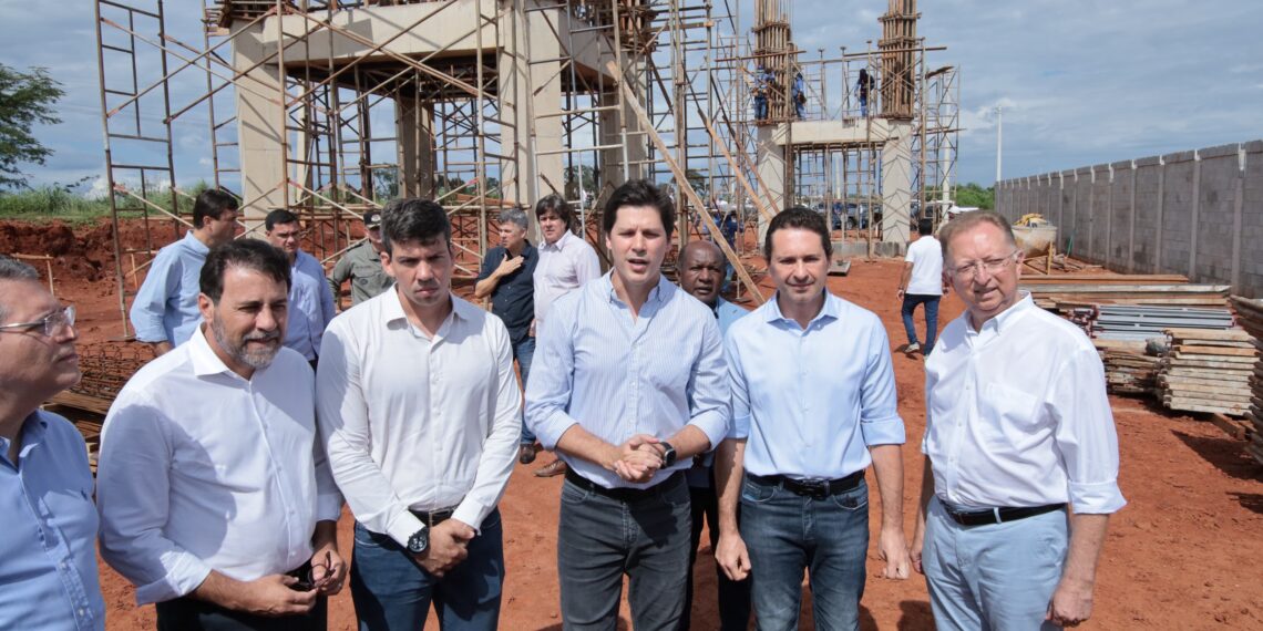 Governo de Goiás e Prefeitura de Aparecida lançam edital para instalação de empresas no Dianot