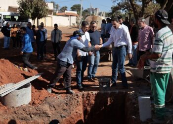 Prefeitura de Aparecida intensifica obras de drenagem e pavimentação em áreas críticas antes do período chuvoso