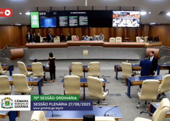 Vereadores de Goiânia aprovam desembarque fora dos pontos no transporte coletivo à noite