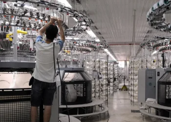 Produção industrial cresce 0,1% em junho e interrompe sequência de quedas, aponta IBGE