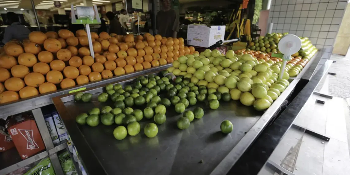 Sucos naturais que hidratam e fortalecem a imunidade