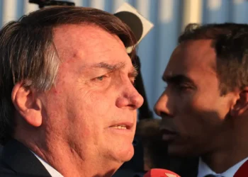 Prisão domiciliar de Bolsonaro tensiona relações comerciais entre Brasil e EUA
