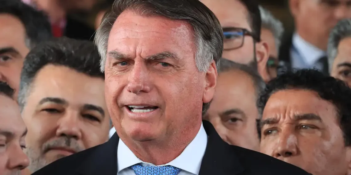 Prisão domiciliar de Bolsonaro pela justiça: defesa alega inexistência de descumpriento de cautelar