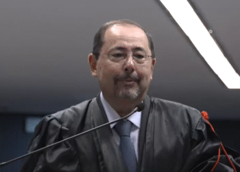 Defesa de Bolsonaro nega vínculo do ex-presidente com ataque de 8 de Janeiro e plano golpista