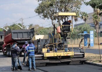 Recapeamento avança em Aparecida com foco na mobilidade e segurança viária