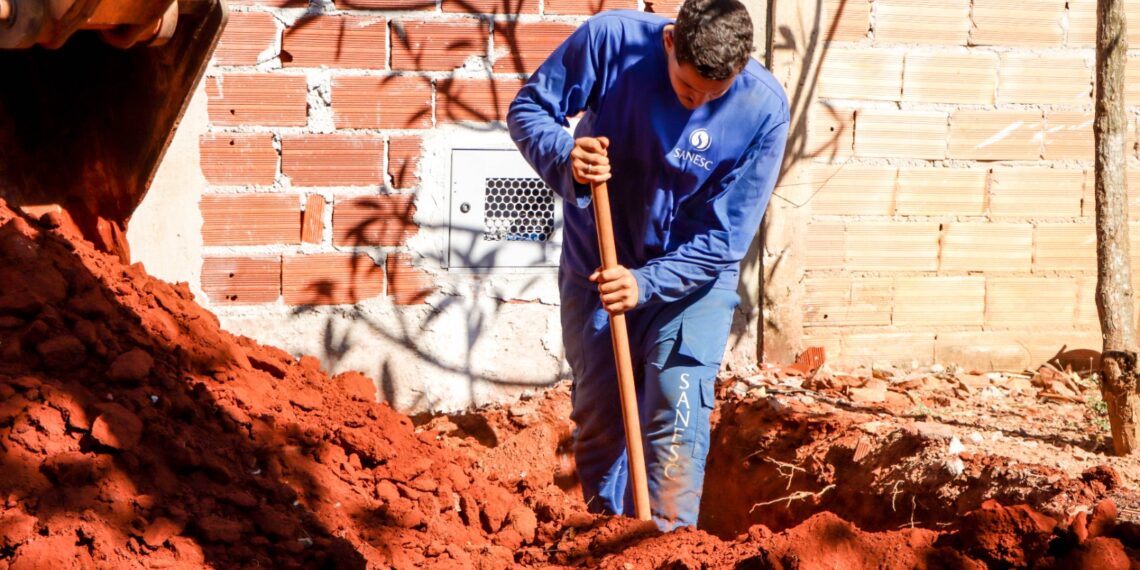 Senador Canedo realiza mutirão para ampliar acesso à água tratada