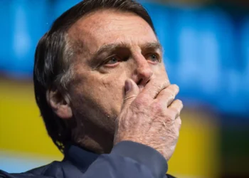 Bolsonaro pode perder patente militar após condenação por tentativa de golpe