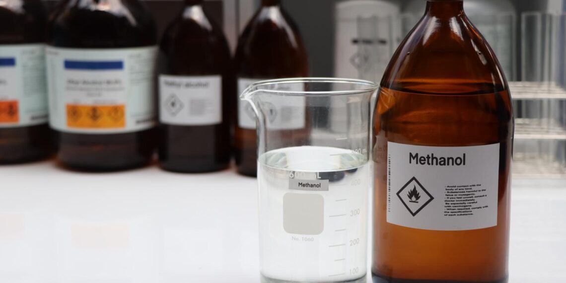 Intoxicação por metanol: governo de SP investiga 22 casos e confirma cinco mortes