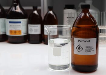 Intoxicação por metanol: governo de SP investiga 22 casos e confirma cinco mortes