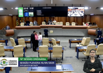 Câmara de Goiânia aprova contratação temporária de administrativos da educação com prazo de até dois anos