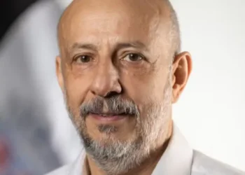 Assassinato de ex-delegado-geral em Praia Grande reacende alerta sobre atuação do PCC