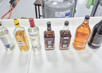 Ministério da Saúde confirma 24 casos de intoxicação por metanol no Brasil