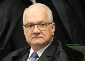 STF deve rejeitar vínculo trabalhista na ‘uberização’, mas pode ampliar direitos básicos de motoristas