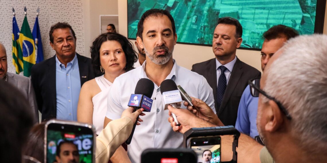 Senador Canedo lança projeto pioneiro de segurança colaborativa com rede integrada de videomonitoramento