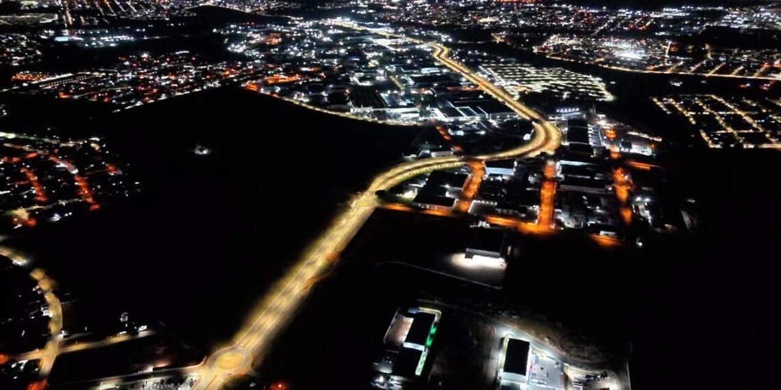 Prefeitura de Aparecida conclui instalação de LED no Polo Empresarial Goiás