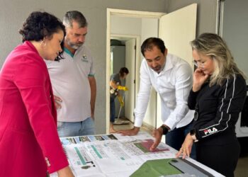 Prefeito Fernando Pellozo inspeciona obras no CRAS do Jardim das Oliveiras e anuncia reforma no CREAS