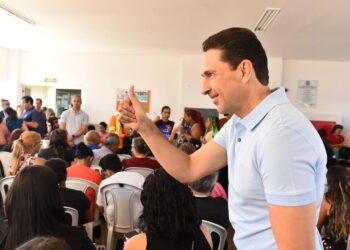 Prefeito Leandro Vilela entrega reforma do CEU das Artes durante mutirão com mais de 5 mil atendimentos em Aparecida