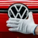 Volkswagen pode paralisar fábrica na Alemanha por falta de chips após disputa entre China, EUA e Holanda