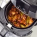 Como limpar a air fryer com métodos simples e naturais