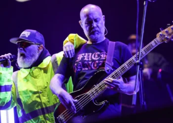 Sam Rivers, baixista do Limp Bizkit, morre aos 48 anos