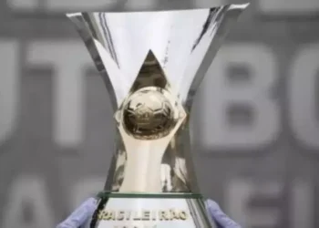 Clubes brasileiros se destacam em ranking dos melhores times do mundo em 2025