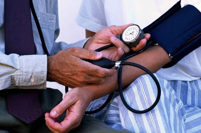 Lesão medular traumática amplia risco de doenças crônicas, aponta estudo