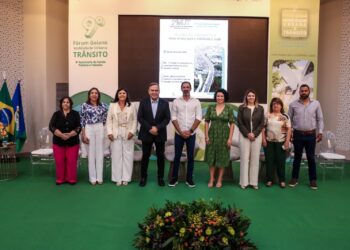 Senador Canedo se destaca em fórum nacional sobre mobilidade e saúde