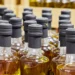 Lista de azeites adulterados cresce e 26 marcas são proibidas no Brasil em 2025