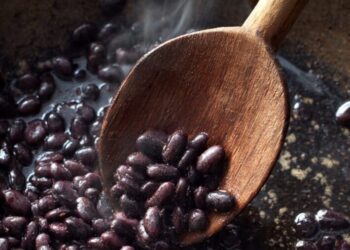 Não é beterraba, nem inhame: estes são os melhores legumes para cozinhar com feijão e otimizar nutrientes