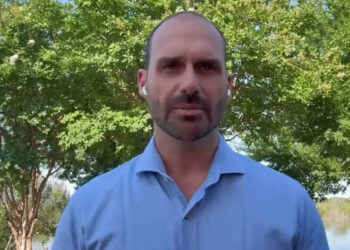 STF deve tornar Eduardo Bolsonaro réu por suspeita de coação