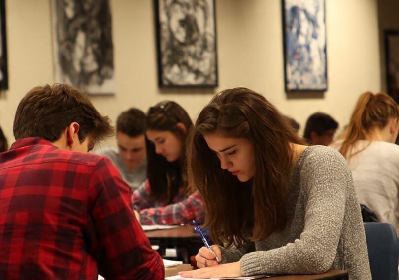 Goiás promove superaulão para o Enem com foco em redação de alto desempenho