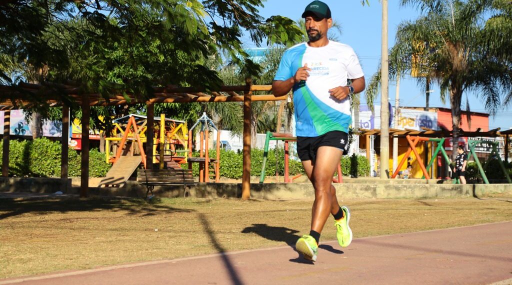 Ultramaratona indoor celebra os 62 anos de Aparecida de Goiânia