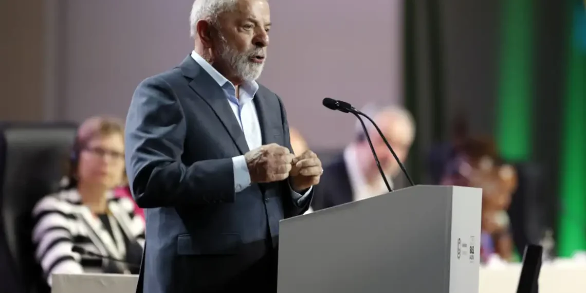 Lula critica gastos militares e cobra ação climática: “O planeta não pode esperar”