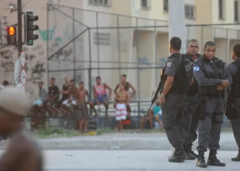 Violência letal avança para o interior e facções se expandem para cidades médias e pequenas, aponta Atlas da Violência 2025