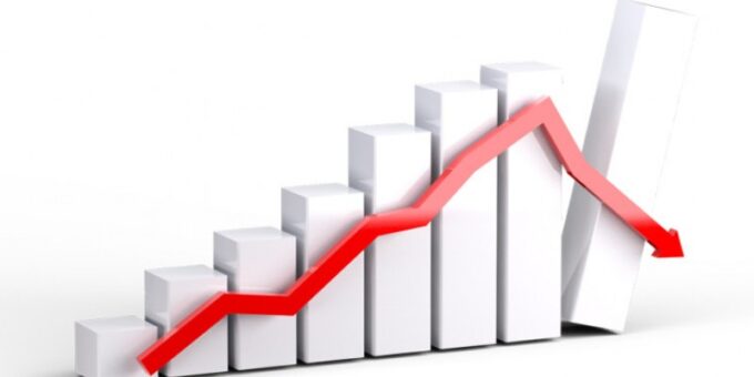 Inflação desacelera em outubro com queda na conta de luz, aponta IBGE