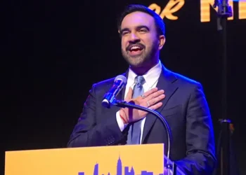 Voto contra Trump: Democratas dominam e Nova York inicia novo ciclo político