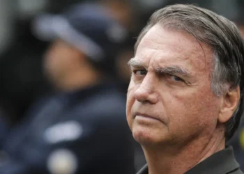 Bolsonaro admite a possibilidade de cumprir pena na Papuda, em Brasília