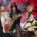 Em Cuiabá, Guns N’ Roses leva multidão à Arena Pantanal em noite histórica