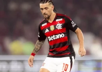 Arrascaeta é eleito o Craque do Brasileirão 2025 pela CBF