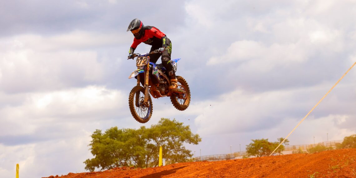Senador Canedo celebra sucesso da etapa da Copa Goiás de Motocross 2025