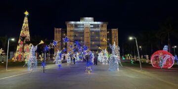 Mais de um milhão de pontos de luz iluminam o Natal Aparecida